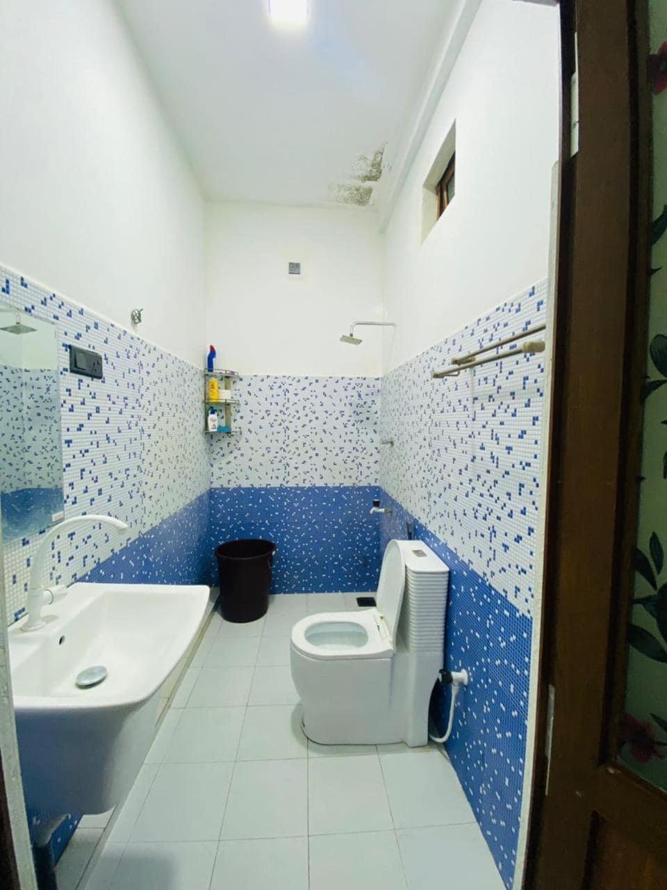 Lalitha Holiday Inn جافنا المظهر الخارجي الصورة